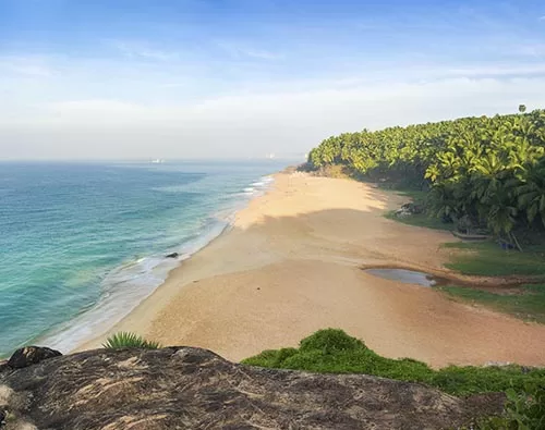  Temples, Backwaters & BeachesÂ  tour